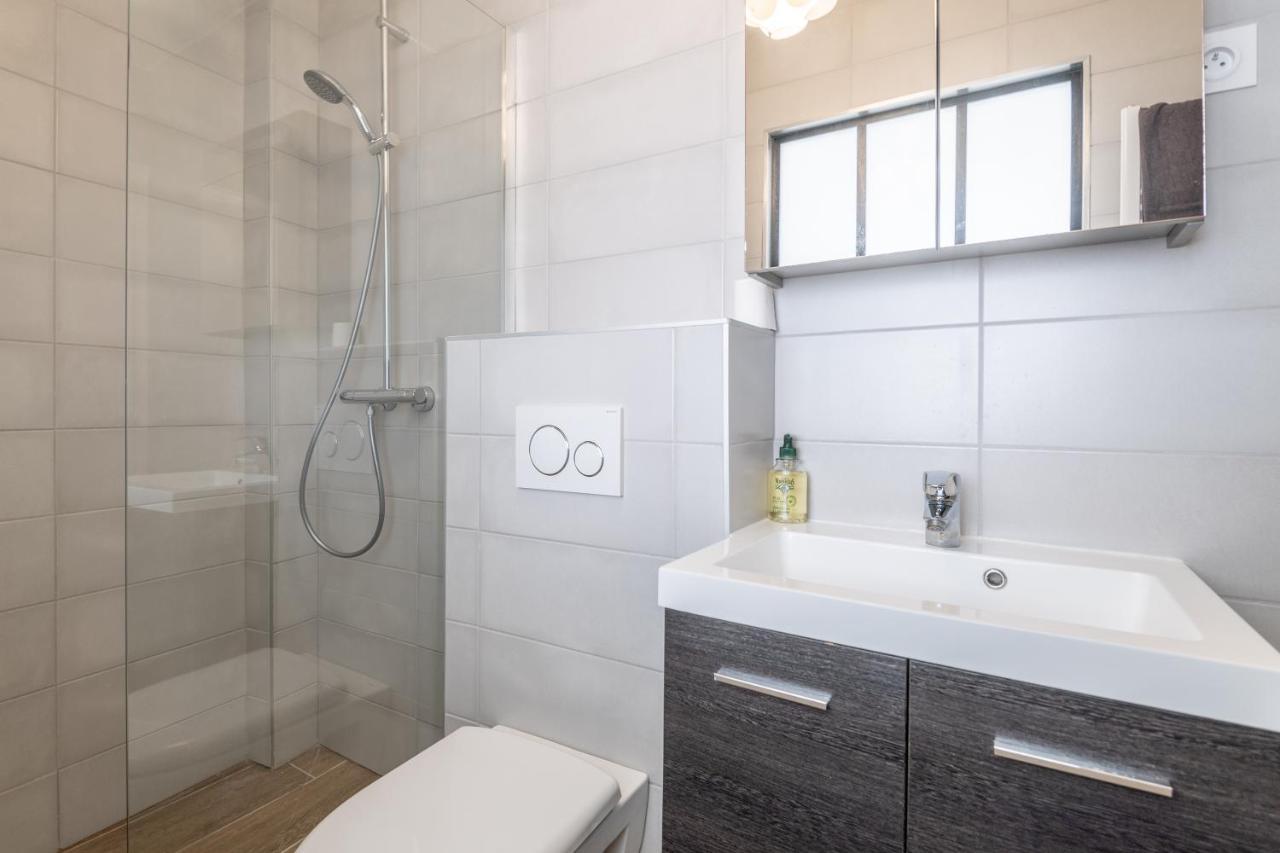 Appartement Lumineux Au Centre Du Village Saint-Felix  Buitenkant foto