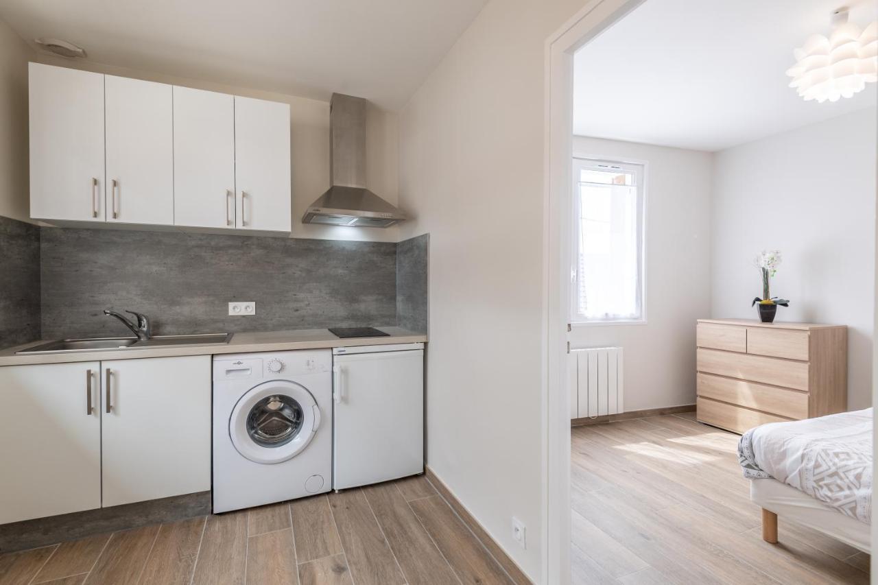 Appartement Lumineux Au Centre Du Village Saint-Felix  Buitenkant foto