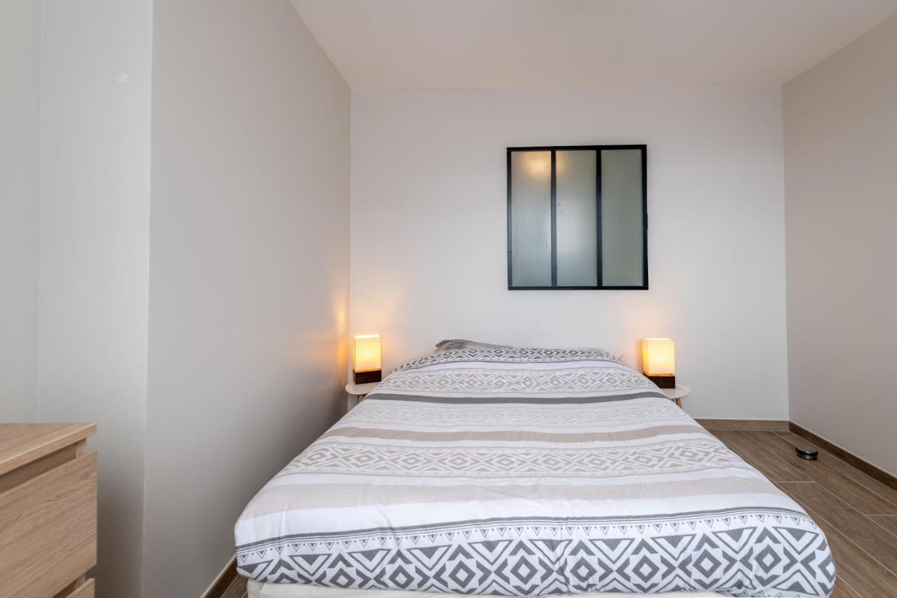 Appartement Lumineux Au Centre Du Village Saint-Felix  Buitenkant foto