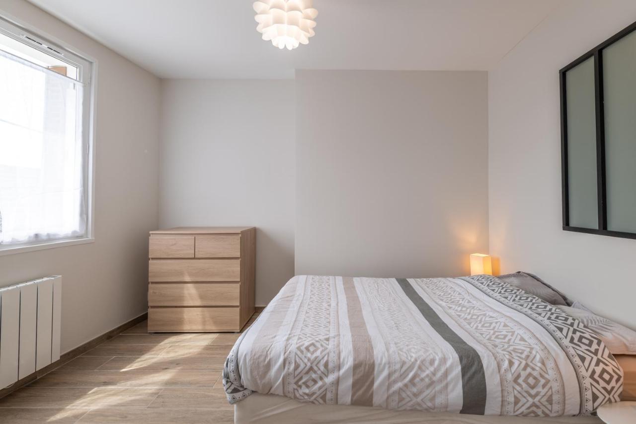 Appartement Lumineux Au Centre Du Village Saint-Felix  Buitenkant foto