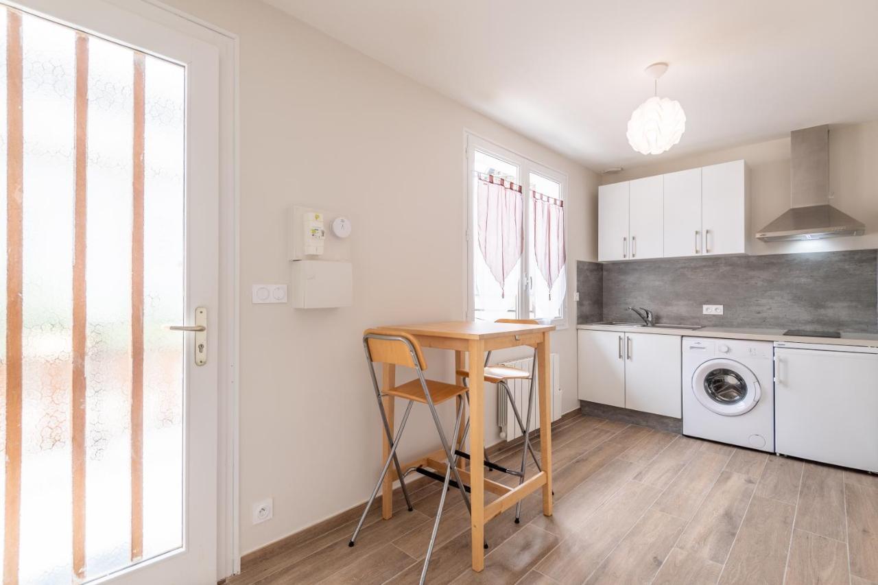 Appartement Lumineux Au Centre Du Village Saint-Felix  Buitenkant foto